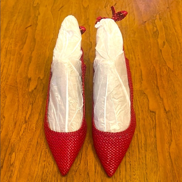 Zara Women's Red Woven Slingback Shoes - Picture 1 of 4